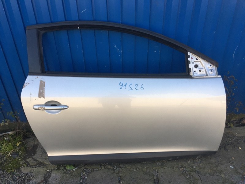 Дверь правая RENAULT Megane 3 2008 K4M 801002508R контрактная