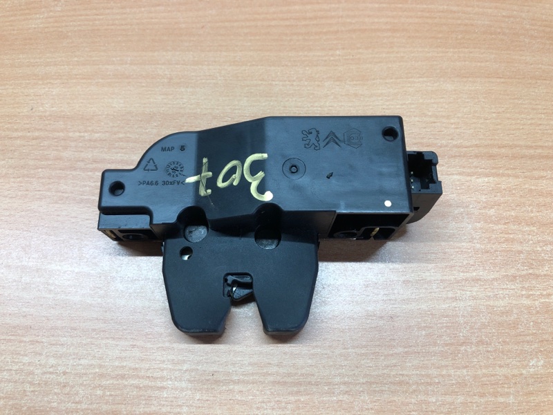 Замок крышки багажника Peugeot 307 2005 9652301980 контрактная