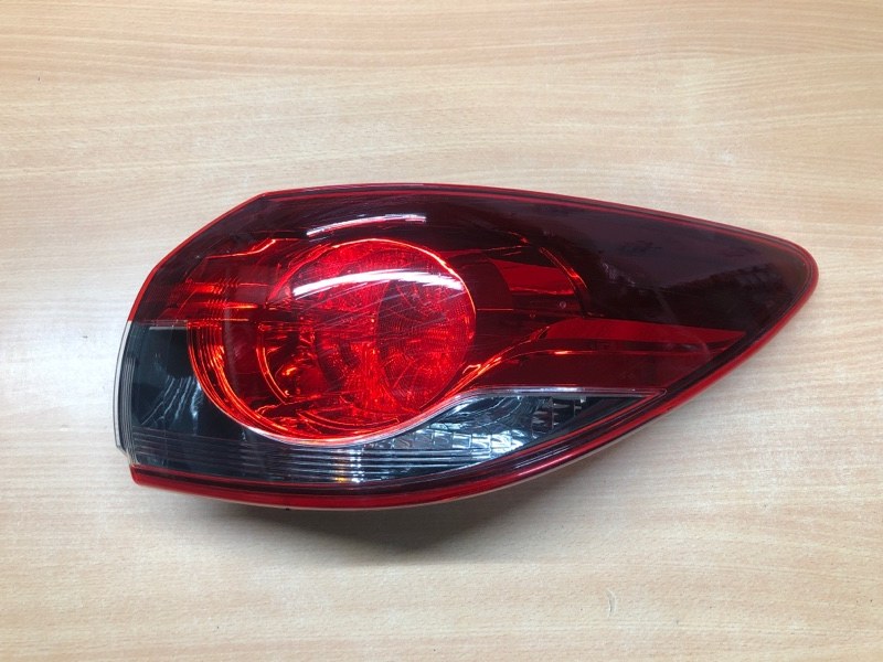 Запчасть фонарь задний правый Mazda 6 2013 GJ Универсал GHP951150A контрактная Фонарь задний правый Mazda 6 2013 GJ Универсал GHP951150A контрактная