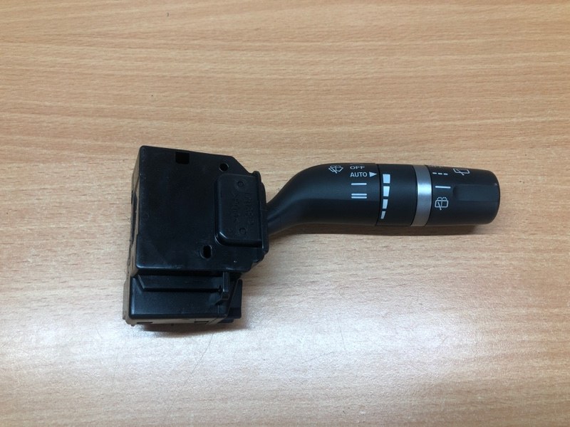 Переключатель дворников Mazda 3 (BL) 2009 Хэтчбек (BL) BBP366128 Б/У