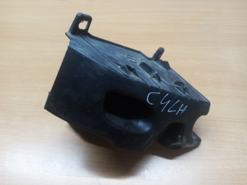 Кронштейн бампера задний левый Citroen C4 2005-2011 3-ДВЕРНЫЙ 1.6 i 16v 110 (TU5JP4) Б/У