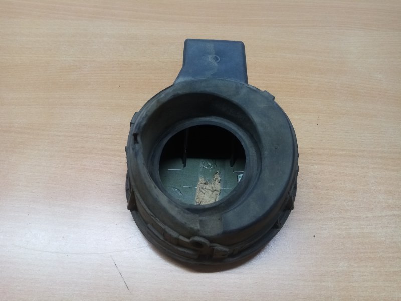 Корпус лючка топливного бака C4 2005-2011 3-ДВЕРНЫЙ 1.6 i 16v 110 (TU5JP4)