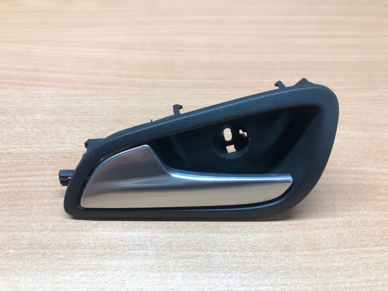 Запчасть ручка двери внутренняя передняя левая Ford Focus 2011 CB8 XQDA AM51U22601CDW Б/У Ручка двери внутренняя передняя левая Ford Focus 2011 CB8 XQDA AM51U22601CDW Б/У