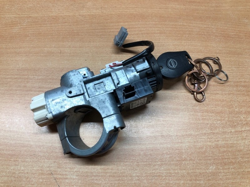 Замок зажигания Nissan Juke(1) 2011-2019 F15 контрактная