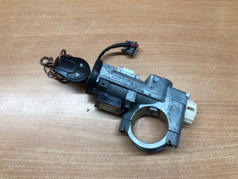 Замок зажигания Juke(1) 2011-2019 F15
