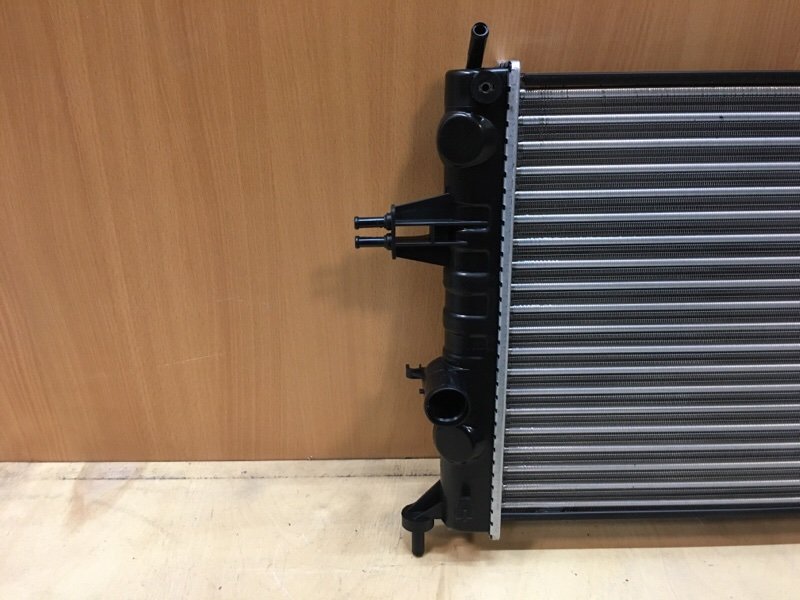 Радиатор охлаждения Astra 1998