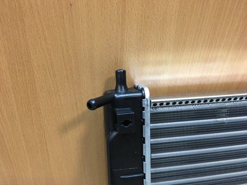 Радиатор охлаждения Lanos 1997 T100 1.4/1.5/1.6