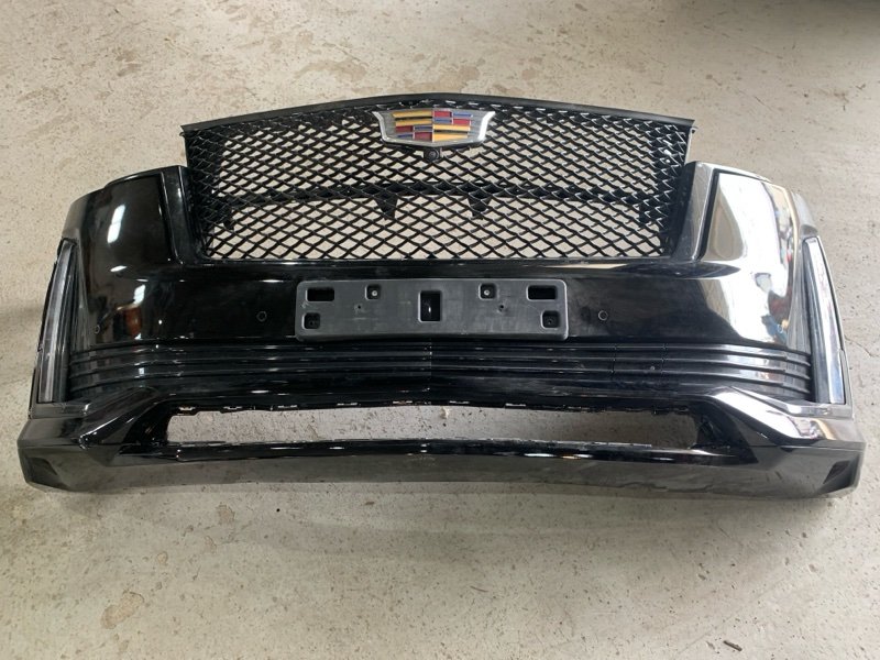 Бампер передний Cadillac Escalade 2021 84843488 контрактная