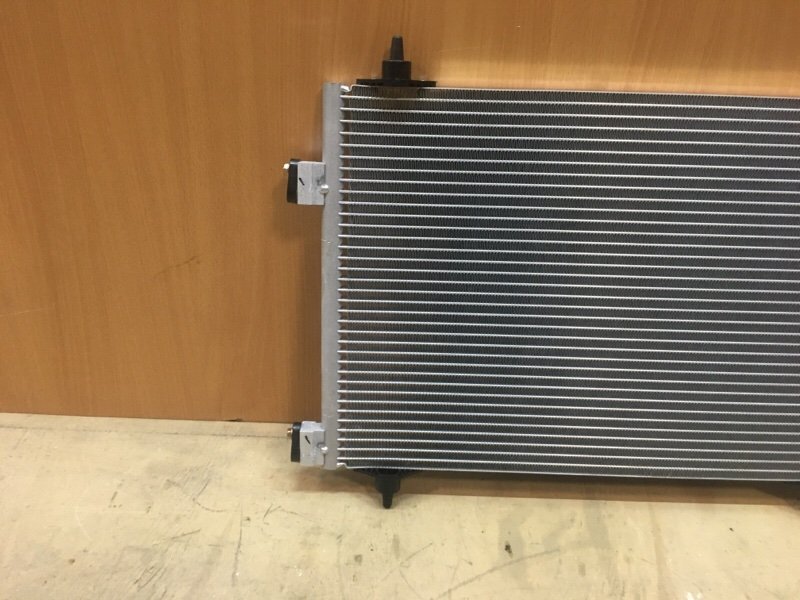 Радиатор кондиционера Berlingo 2008 Радиатор кондиционера Berlingo 2008