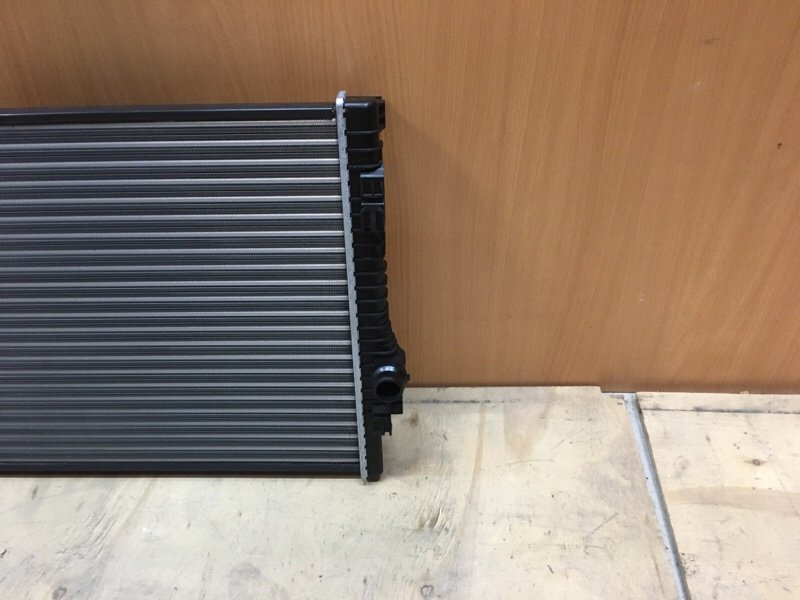 Радиатор охлаждения Octavia 2013