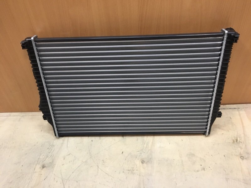 Радиатор охлаждения Octavia 2013