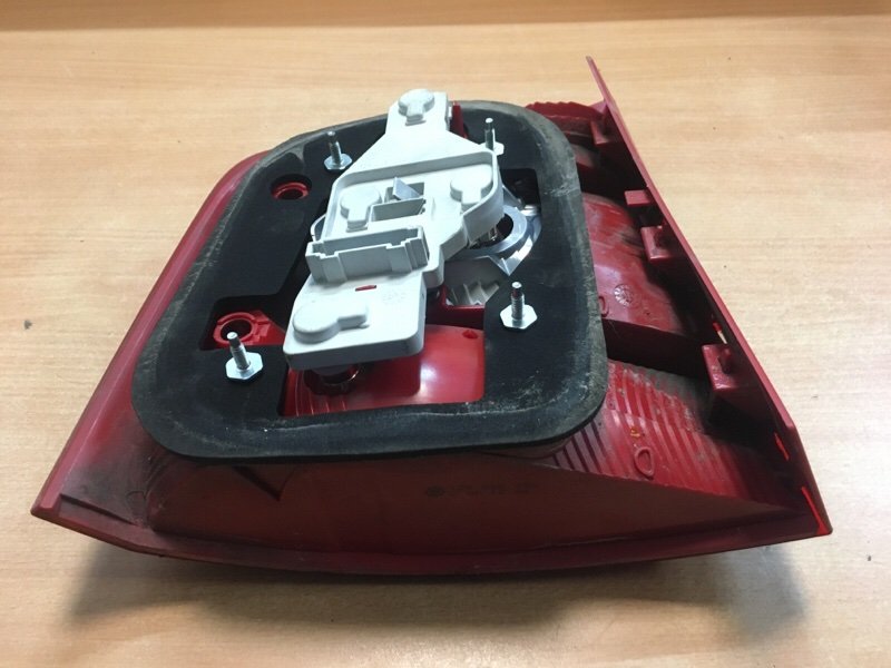 Фонарь задний правый Octavia 2004 A5