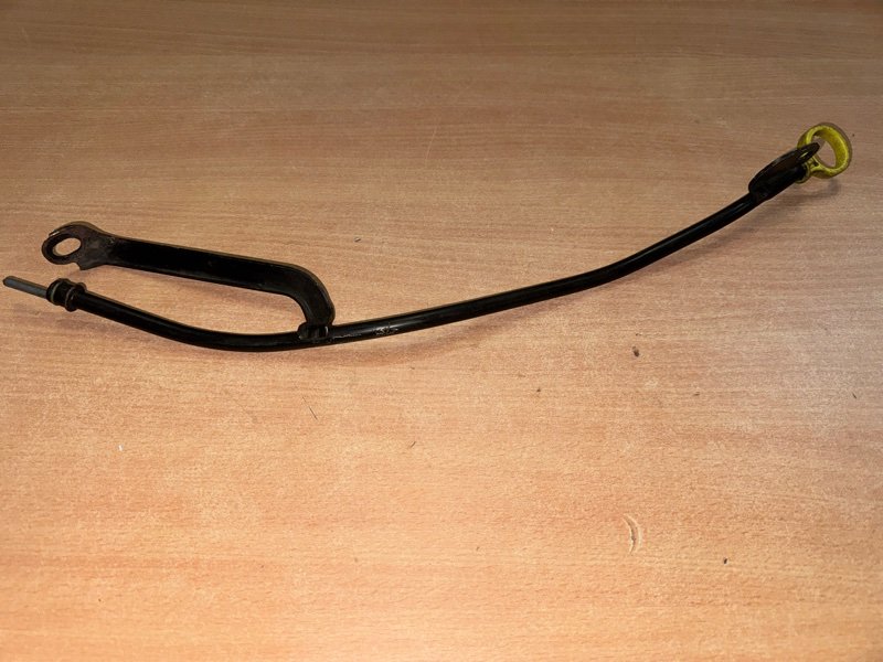 Щуп масляный Ford Focus CB4 Щуп масляный Ford Focus CB4