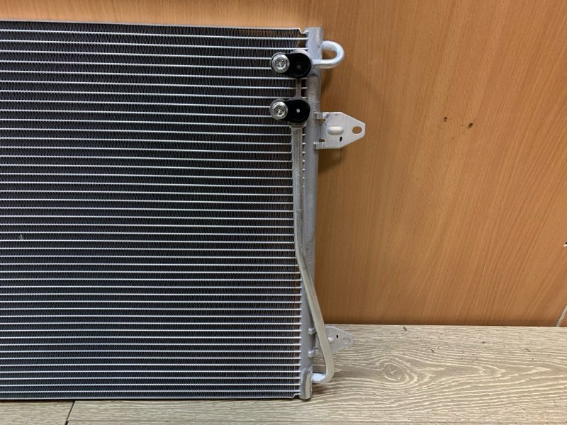 Радиатор кондиционера Volkswagen Passat B6