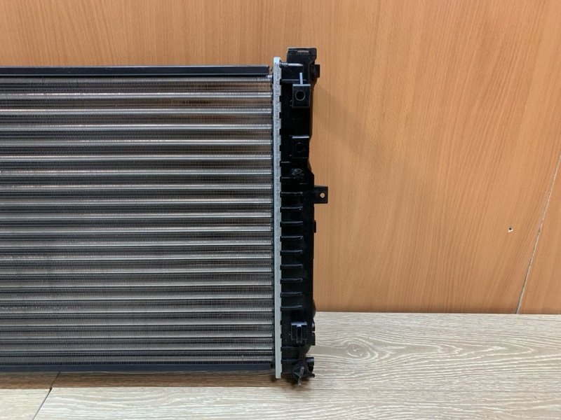Радиатор охлаждения A4 1994 B5