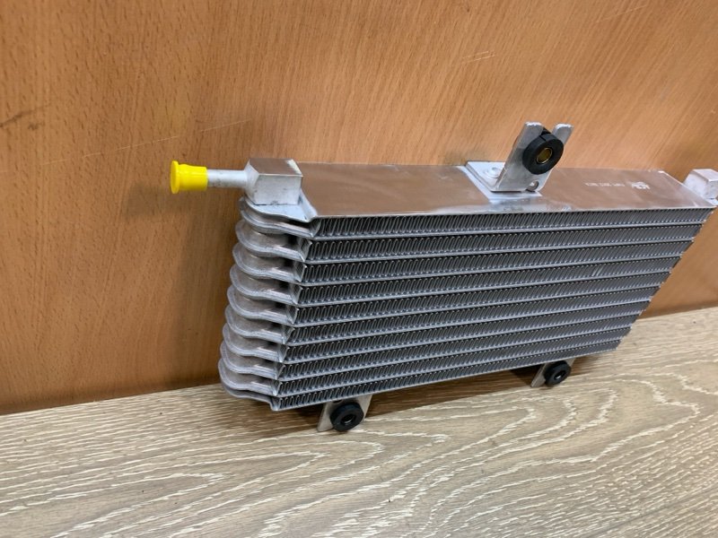 Радиатор масляный Qashqai 2013