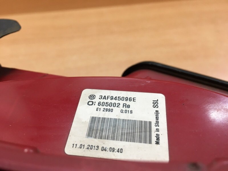 Фонарь задний правый Passat 2010 B7 Фонарь задний правый Passat 2010 B7