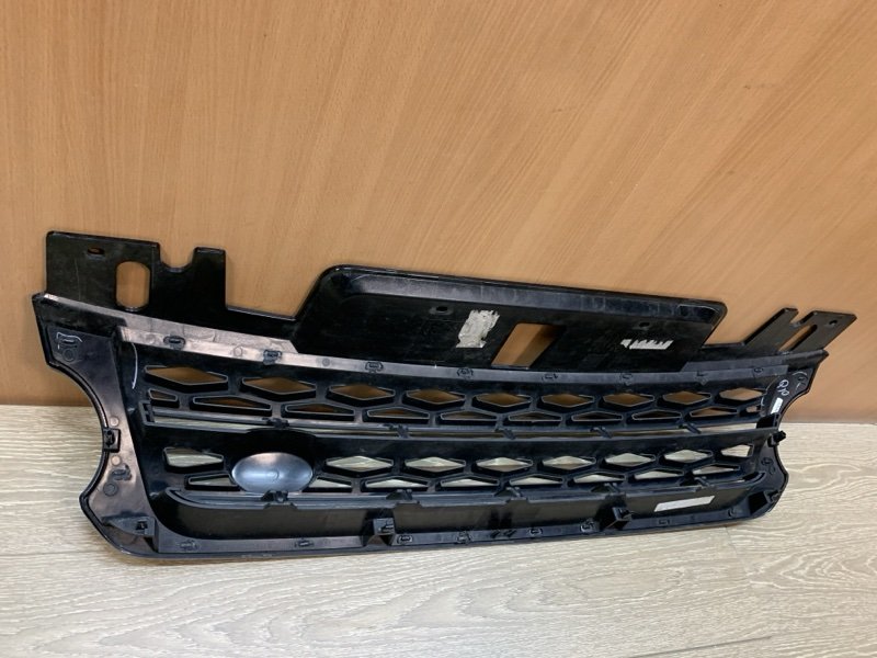 Решетка радиатора Range Rover Sport 2