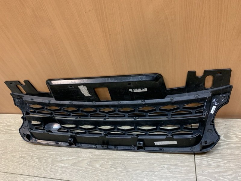 Решетка радиатора Range Rover Sport 2