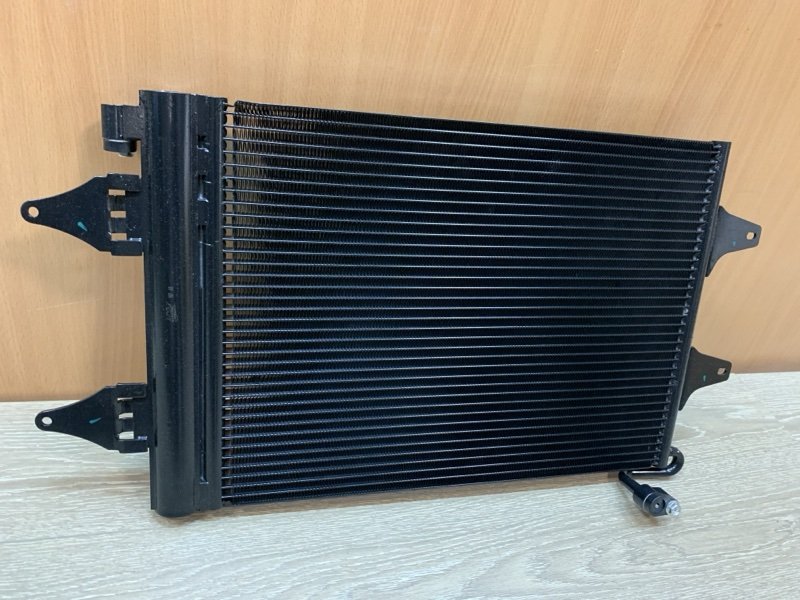 Радиатор кондиционера Fabia