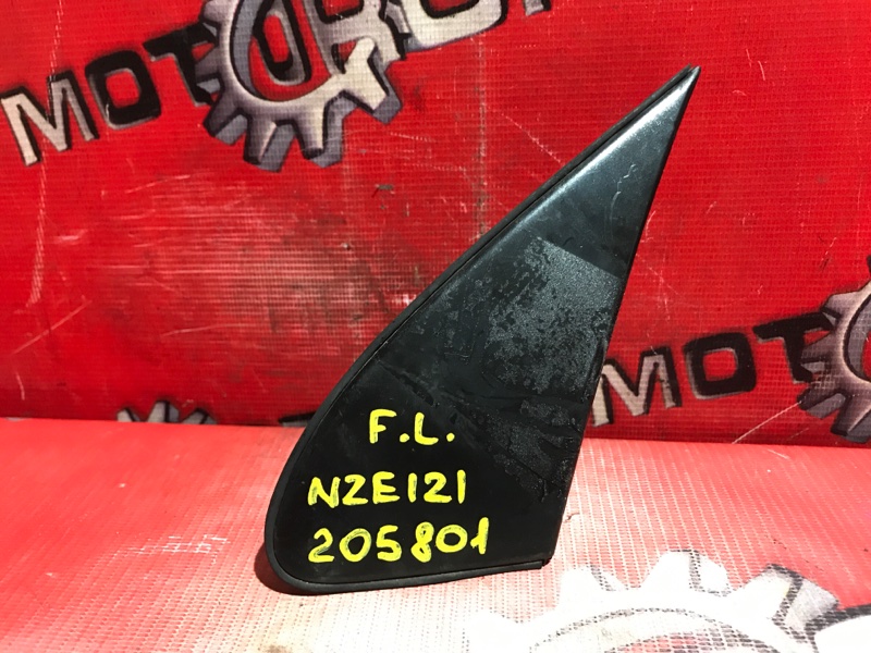 Накладка на крыло Toyota Corolla NZE121 1NZ-FE 2000 левая (б/у)