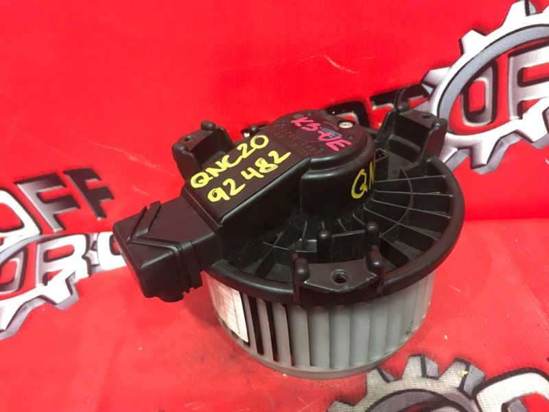 Вентилятор (мотор отопителя) Toyota Bb QNC21 K3-VE (б/у)
