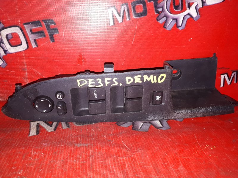 Блок управления стеклоподъемниками Mazda Demio DE3FS ZJ-VE (б/у)
