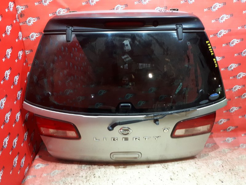 Дверь задняя багажника Nissan Liberty RM12 QR20DE 1998 задняя (б/у)