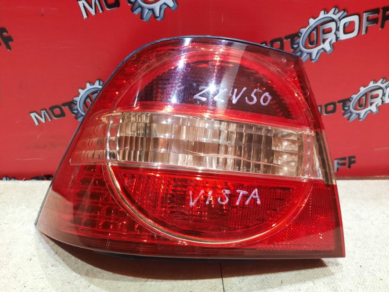 Фонарь (стоп-сигнал) Toyota Vista SV50 3S-FSE 2000 задний левый (б/у)