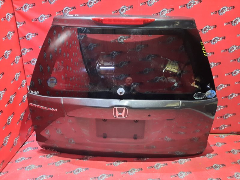 Дверь задняя багажника Honda Stream RN6 R18A 2006 (б/у)
