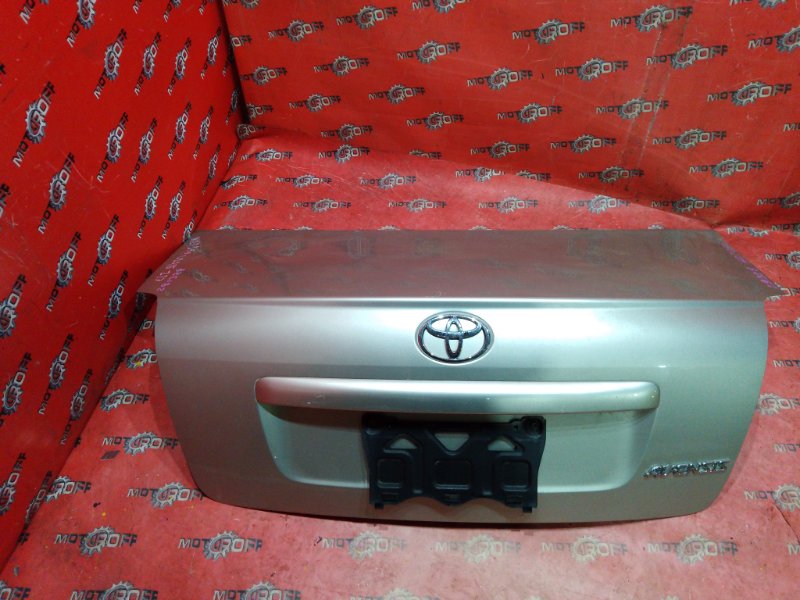Крышка багажника Toyota Avensis AZT250 1AZ-FSE 2002 задняя (б/у)