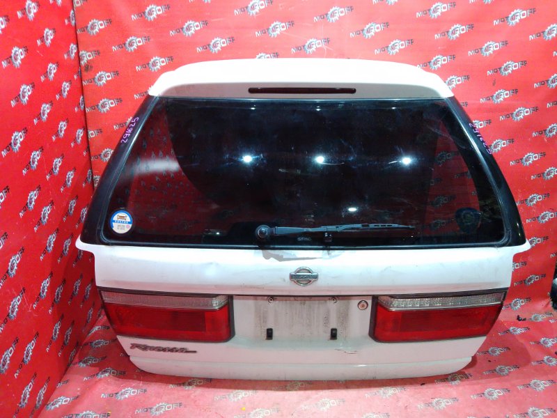 Дверь задняя багажника Nissan Rnessa N30 SR20DE 1997 задняя (б/у)
