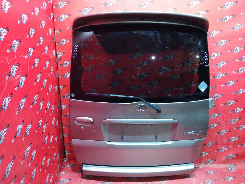 Дверь задняя багажника Toyota Funcargo NCP20 2NZ-FE 2002 задняя (б/у)
