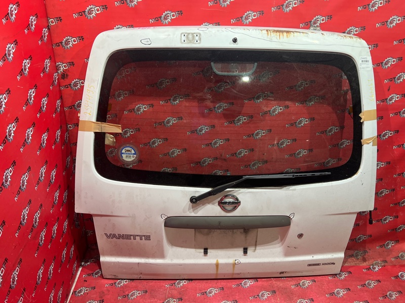 Дверь задняя багажника Mazda Bongo SK82V R2 1999 (б/у)