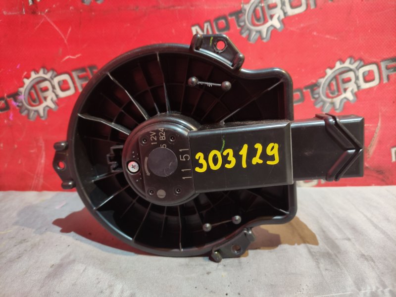 Вентилятор (мотор отопителя) Toyota Probox NCP160 1NZ-FE 2014 (б/у)