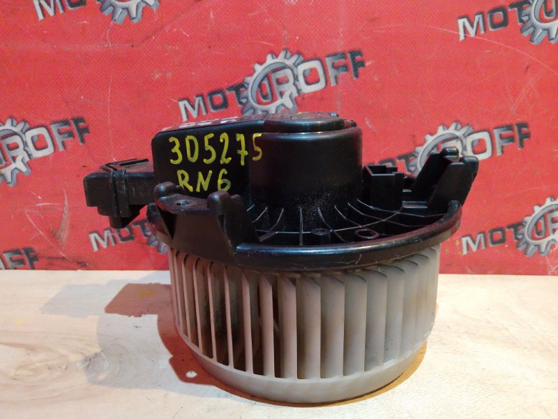 Вентилятор (мотор отопителя) Honda Stream RN6 R18A 2006 (б/у)
