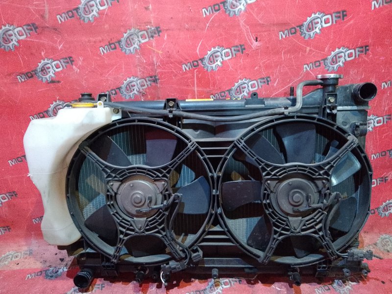 Радиатор двигателя Subaru Forester SG5 EJ20 (б/у)