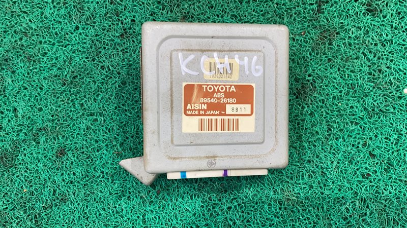 Блок управления abs Toyota Hiace Regius 1998 Kch46 1kz 89540-26180 контрактная