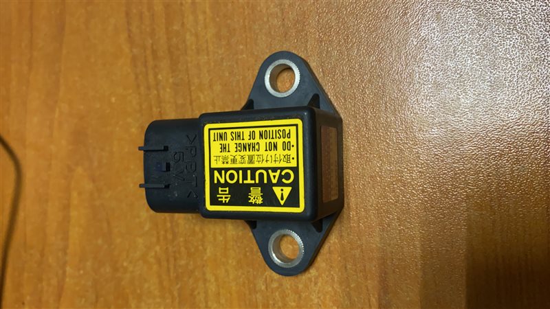 Датчик замедления Toyota Rav4 2006 ACA31 2AZ-FE 8944152020 контрактная