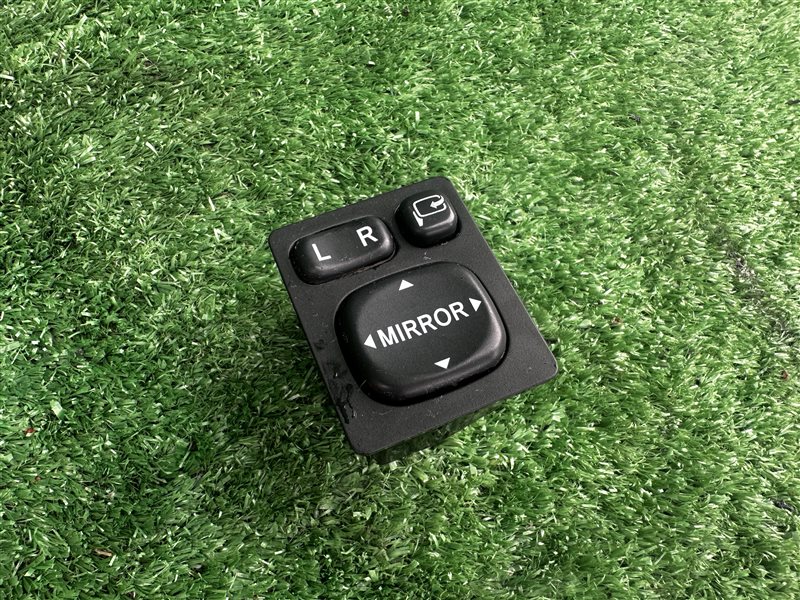 Запчасть блок управления зеркалами Toyota Mark x GRX120 183575 контрактная Блок управления зеркалами Toyota Mark x GRX120 183575 контрактная