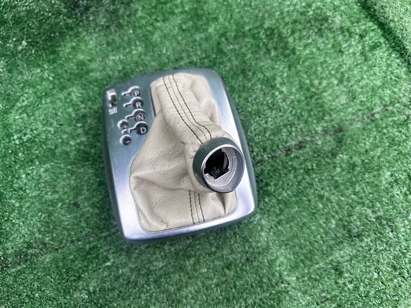 Консоль кпп Fx35 S51