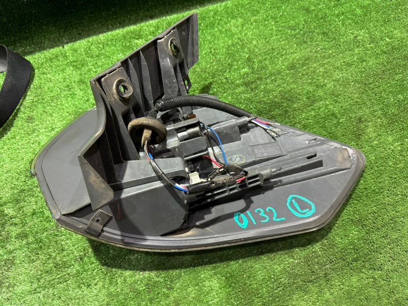 Стоп левый X-TRAIL 2014(0132) T32 mr20dd