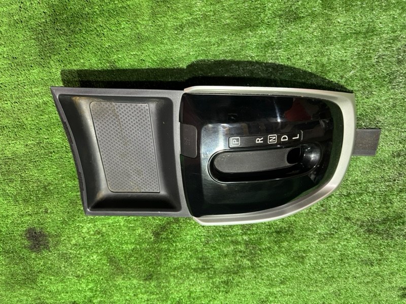 Консоль кпп Nissan X-TRAIL 2014(0132) T32 mr20dd 969xc4ba0a контрактная