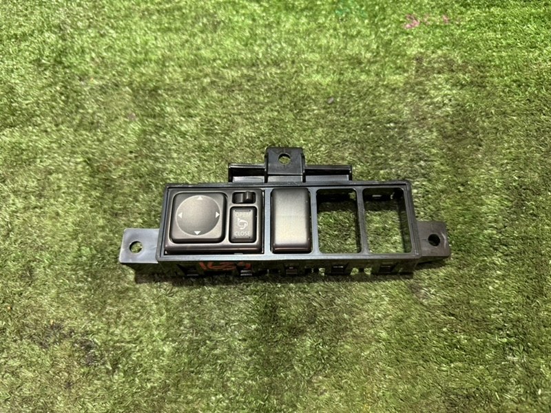 Блок управления зеркалами Infiniti FX35 2013(1634) s51 255701CA1A контрактная