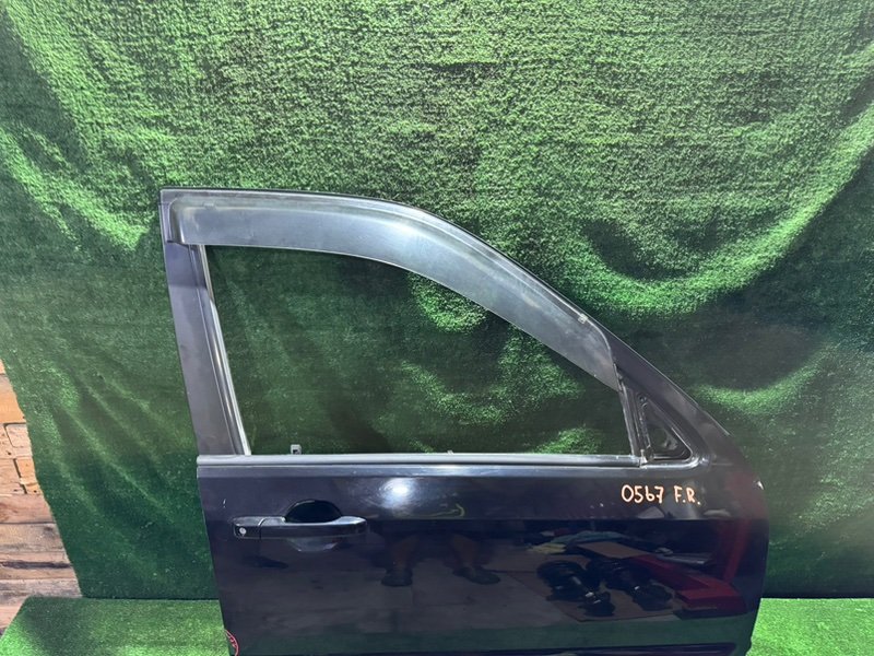 Дверь передняя правая CR-V 0567 rd4
