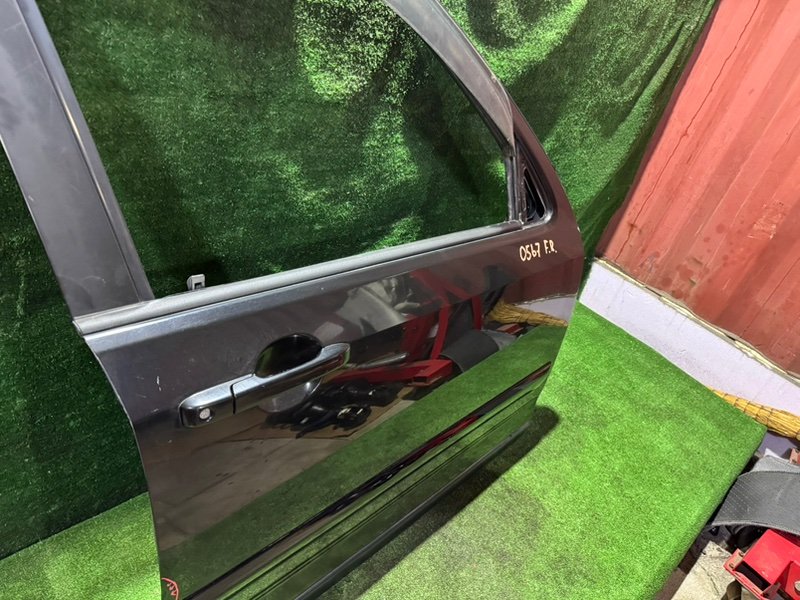 Дверь передняя правая CR-V 0567 rd4