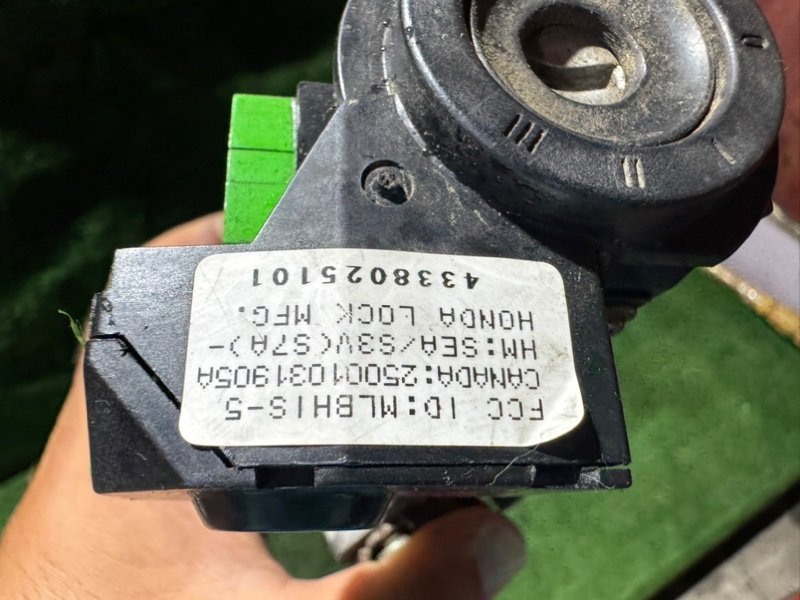 Замок зажигания CR-V RD5 Замок зажигания CR-V RD5