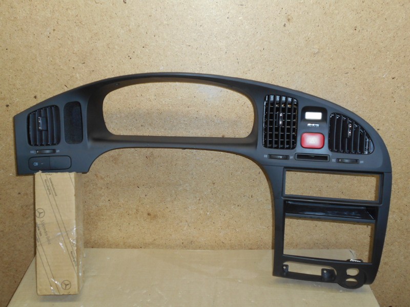 Торпедо - передняя панель салона, накладка Hyundai Elantra (2000-2006) Тагаз До 2008.