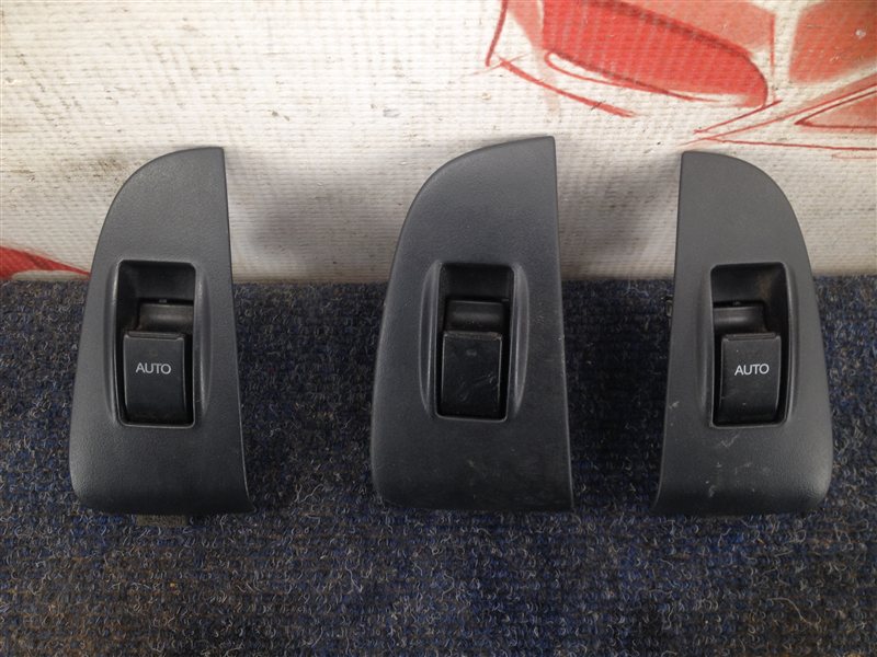Кнопка стеклоподъемника Toyota Avensis (T25_) 2003-2009 1ZZ-FE (1800CC) 2006