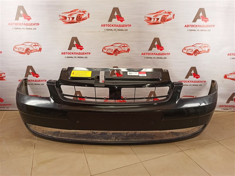 Бампер передний Lada Priora 2007 Бампер передний Lada Priora 2007